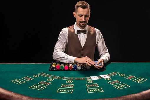 Khám phá Circus Jugglers Jackpots và những cơ hội thắng lớn tại Circus Jugglers Jackpots